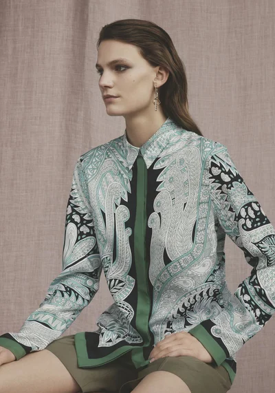 Look 30